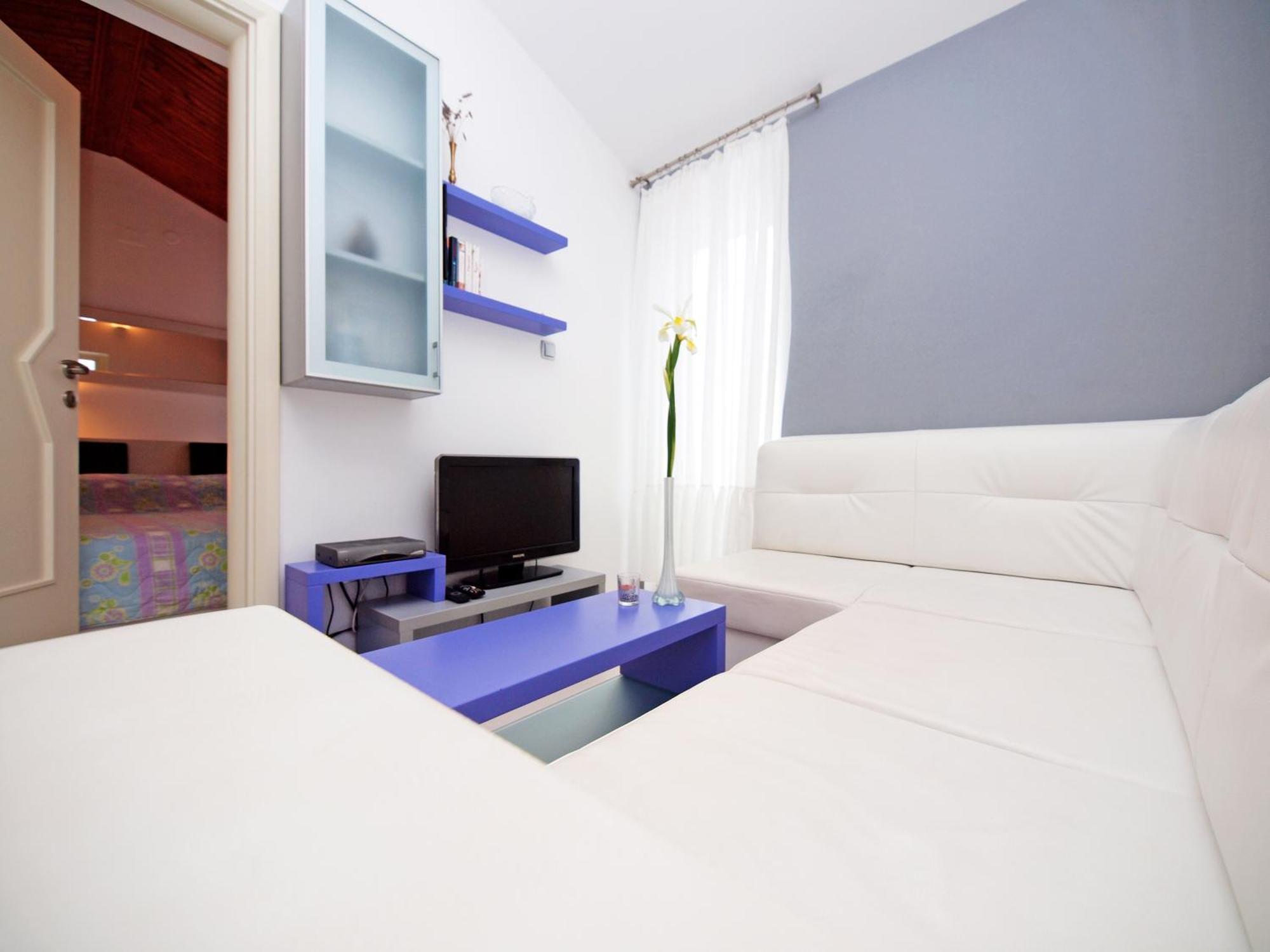 Apartments Keran - By Suites Living Vodice Esterno foto